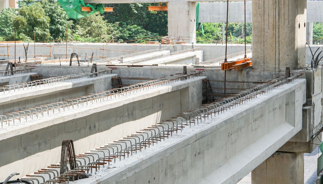 Viguetas de concreto en construcción